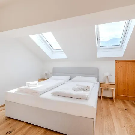 Contactless Self-Check-In - Villa Maria Theresia Bad Goisern Room photo