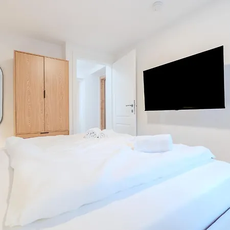 Contactless Self-Check-In - Villa Maria Theresia Bad Goisern Room photo