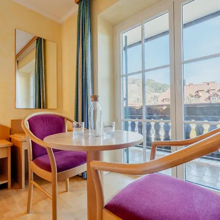 Contactless Self-Check-In - Villa Maria Theresia Bad Goisern Room photo