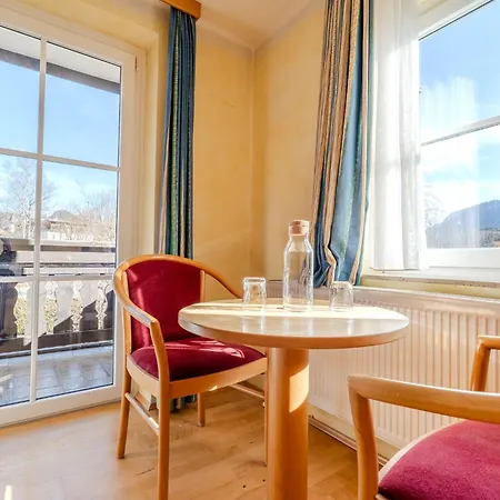 Contactless Self-Check-In - Villa Maria Theresia Bad Goisern Room photo