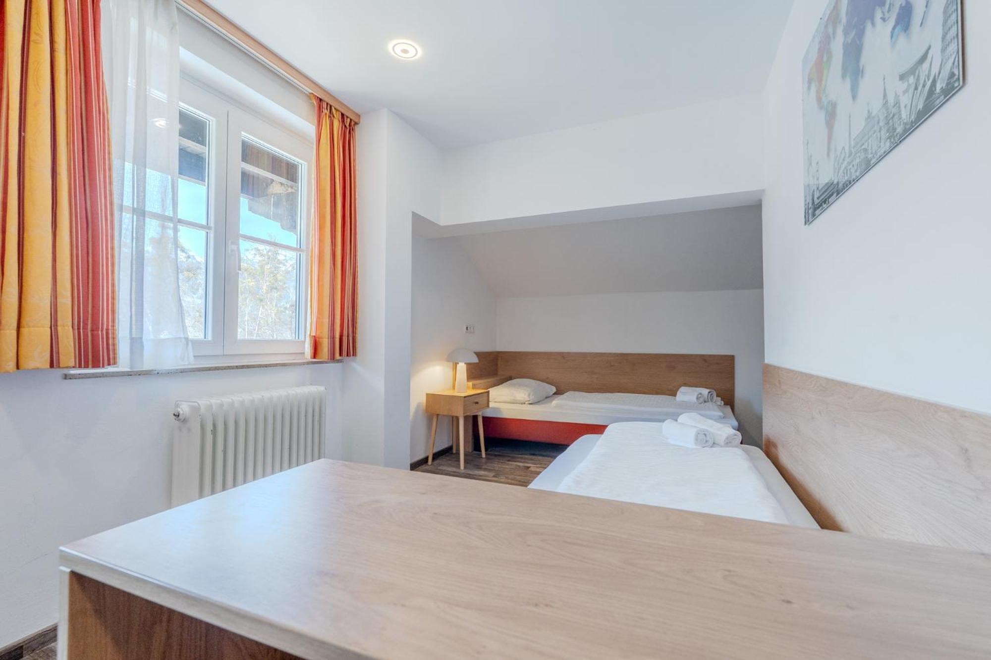 Contactless Self-check-in - Maria Theresia Apartment Bad Goisern