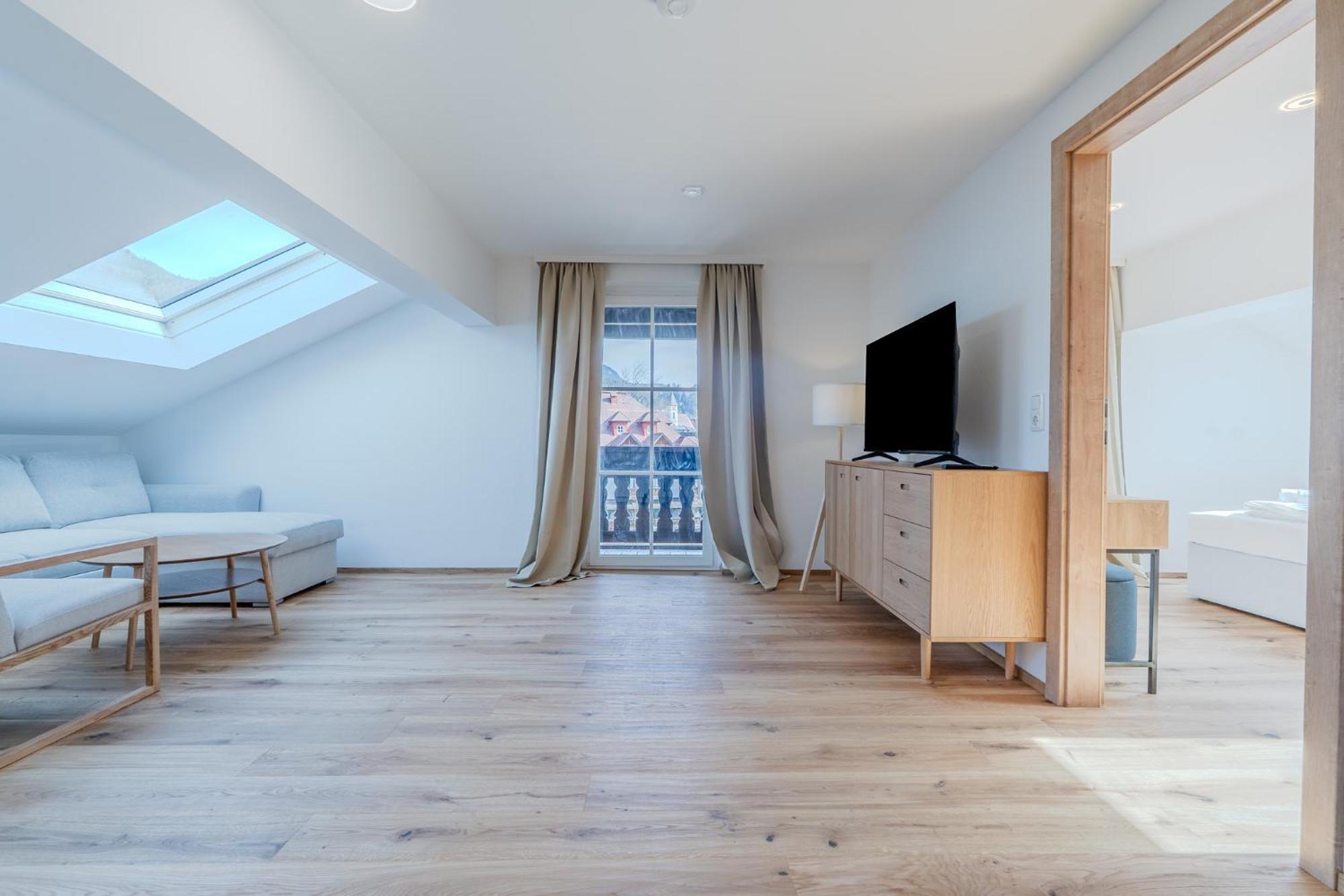Contactless Self-check-in - Maria Theresia Apartment