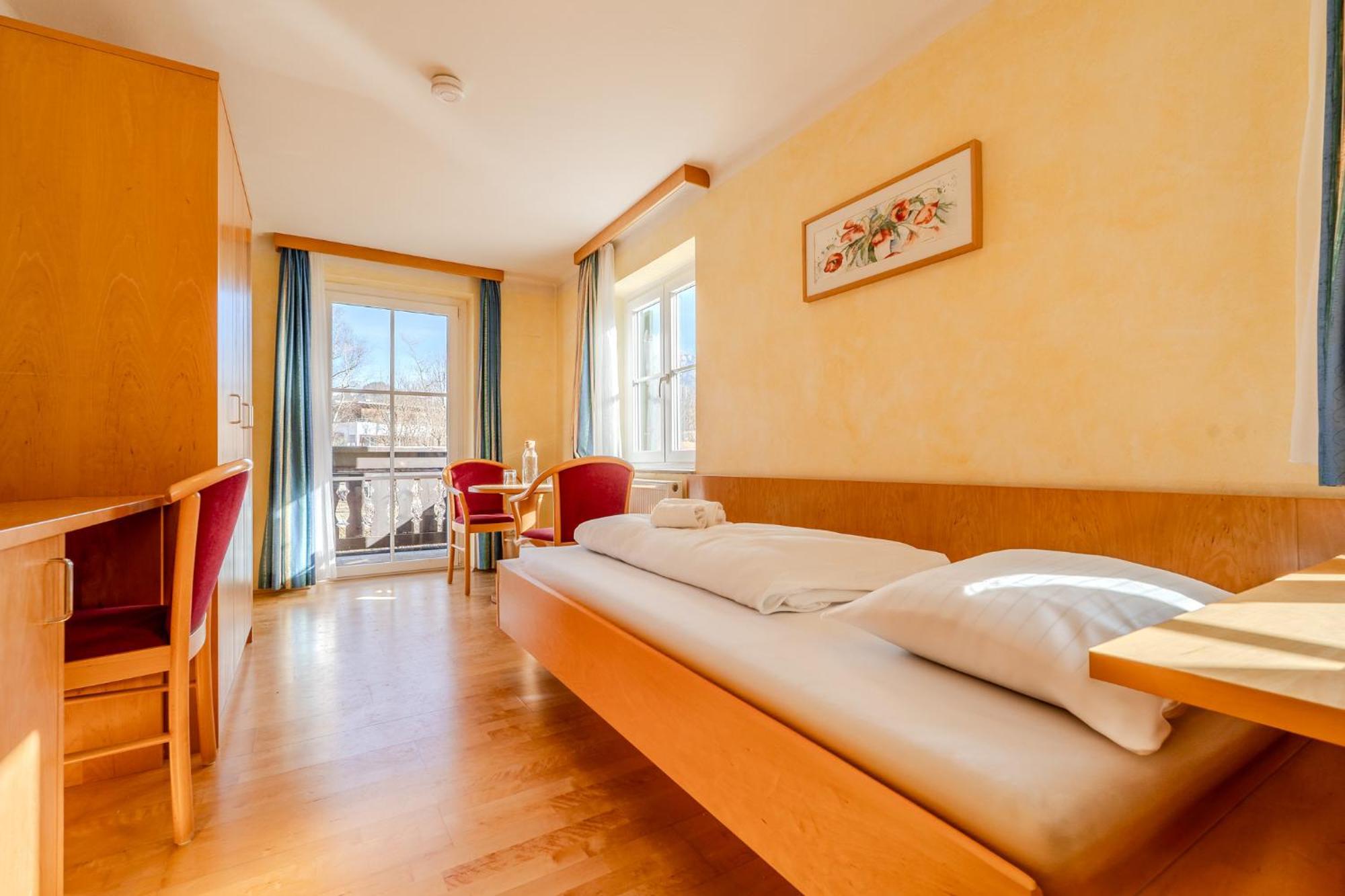 Apartment Contactless Self-check-in - Maria Theresia