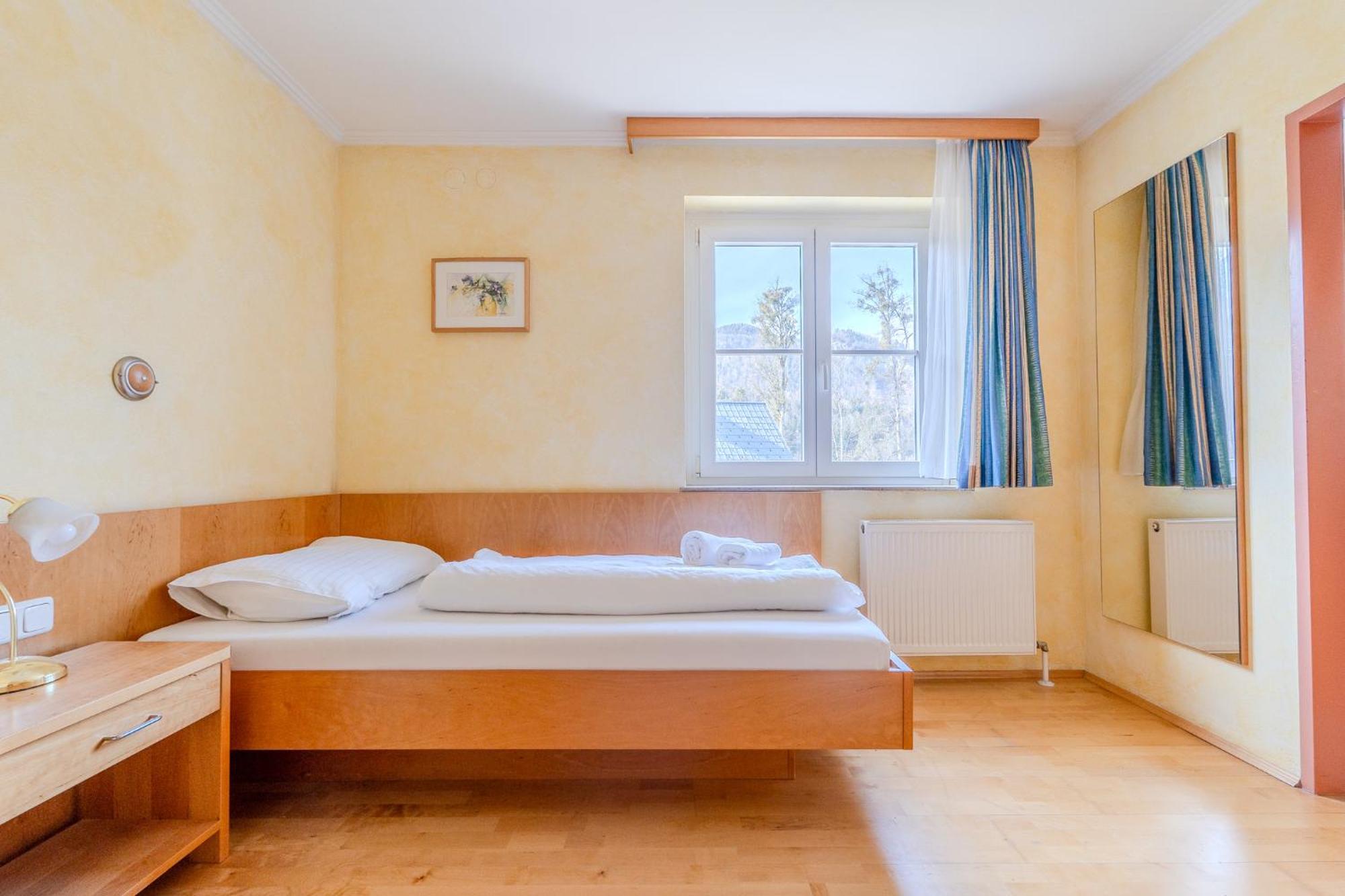 Contactless Self-check-in - Maria Theresia Apartmán Bad Goisern